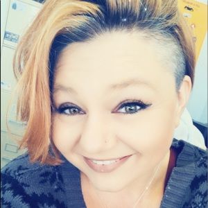 Meet your Posher, Heidi